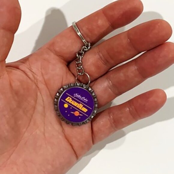 Fallout 4 Nuka Cola Quantum Cap Keychain - 3.5inch Gaming Keychain - Picture 5 of 8